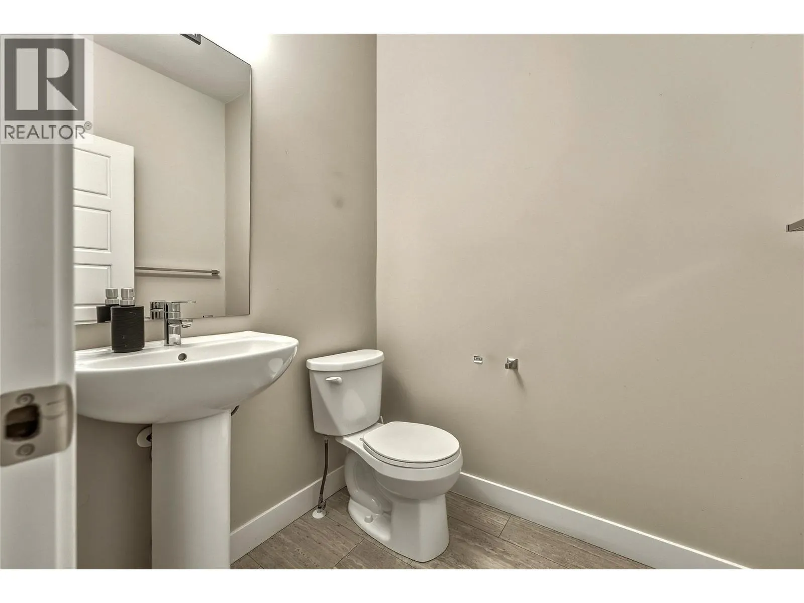 4600 Okanagan Avenue Unit# 13