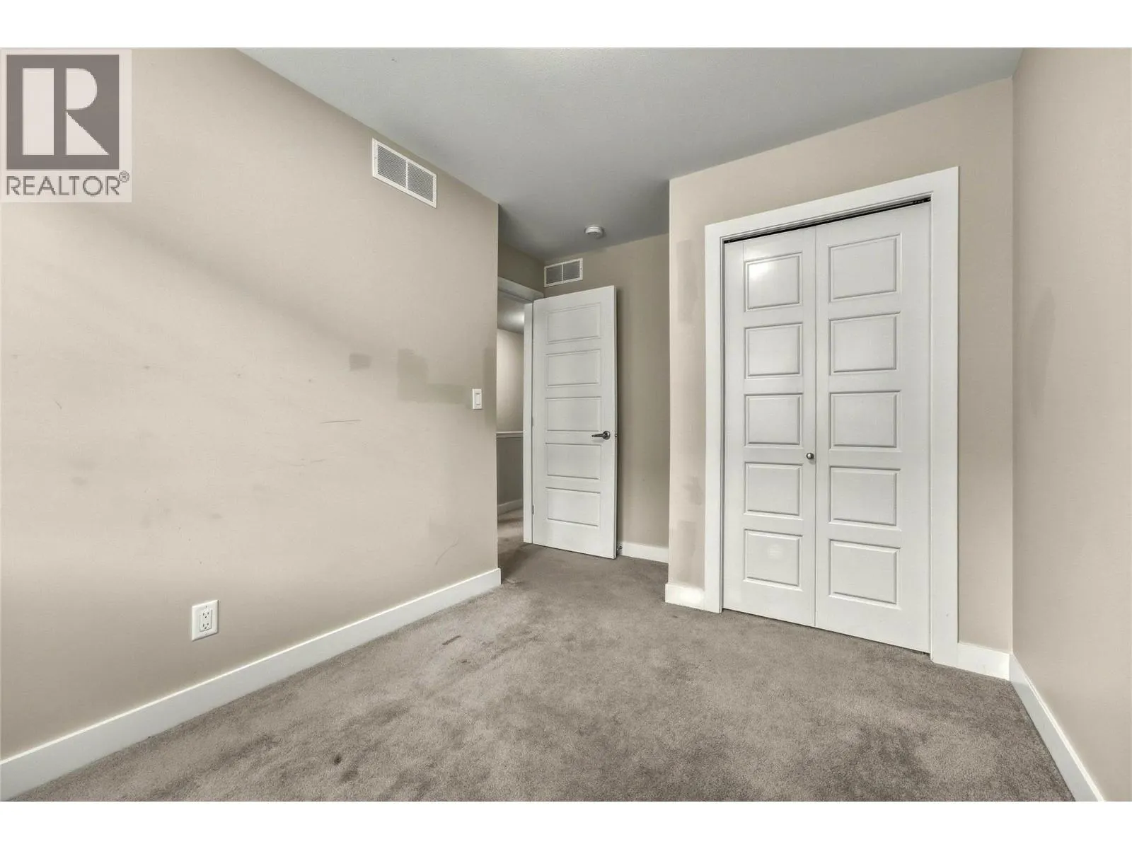 4600 Okanagan Avenue Unit# 13
