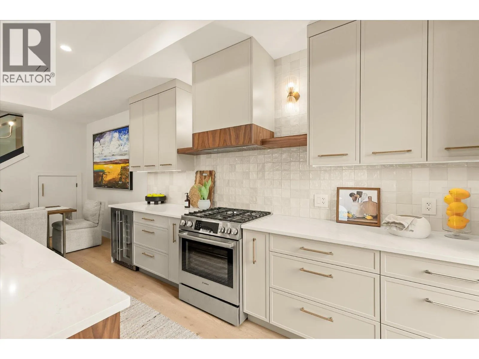 2435 Taylor Crescent Unit# 2