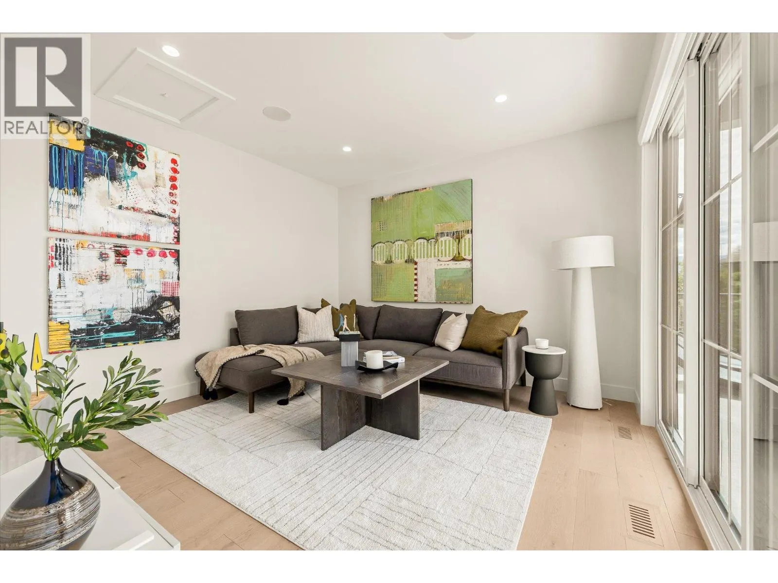 2435 Taylor Crescent Unit# 2