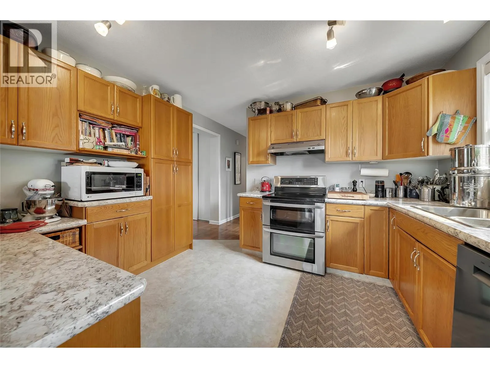 3272 Juniper Drive