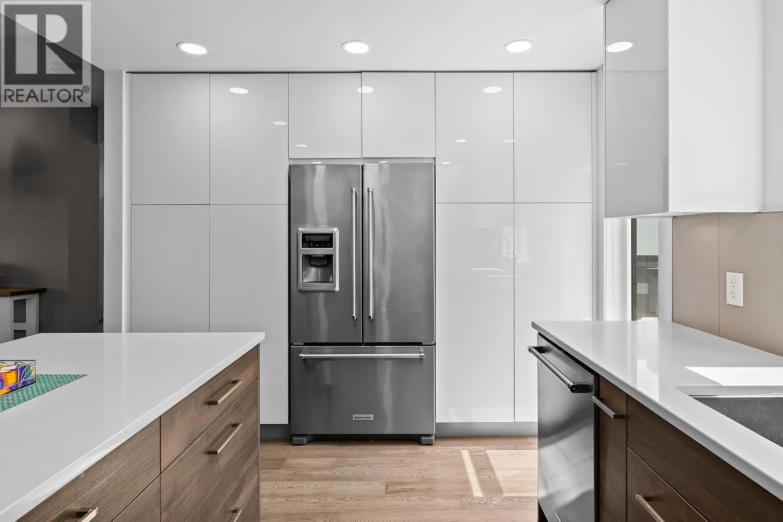 1515 Highland Drive N Unit# 20