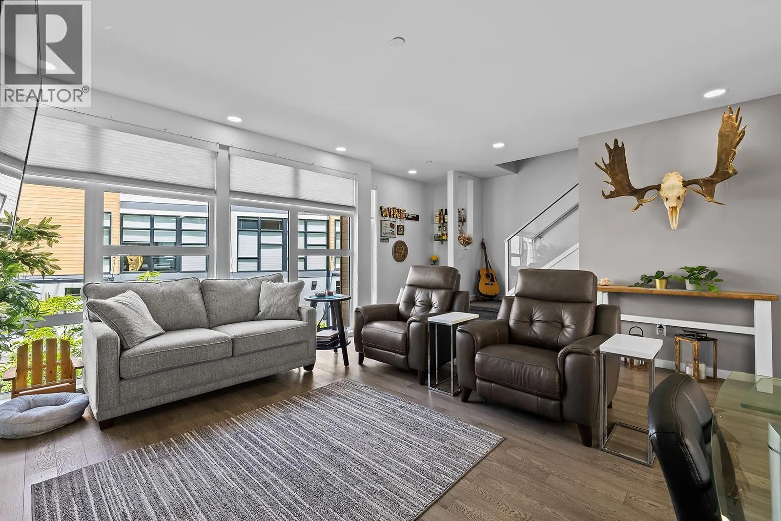 1515 Highland Drive N Unit# 20