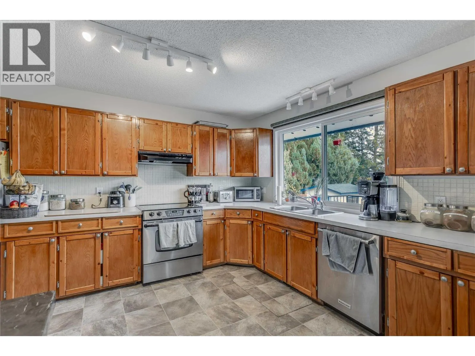 3341 Webber Road