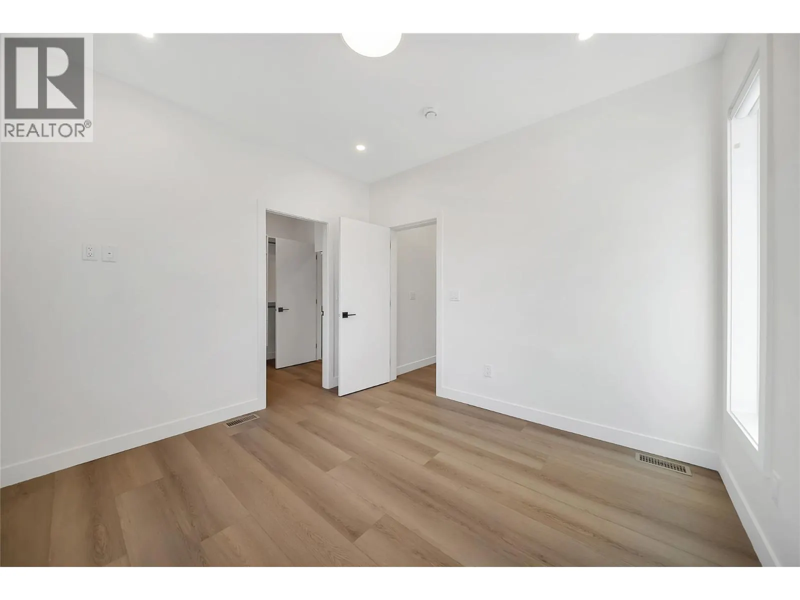 4601 97 Street Unit# 8