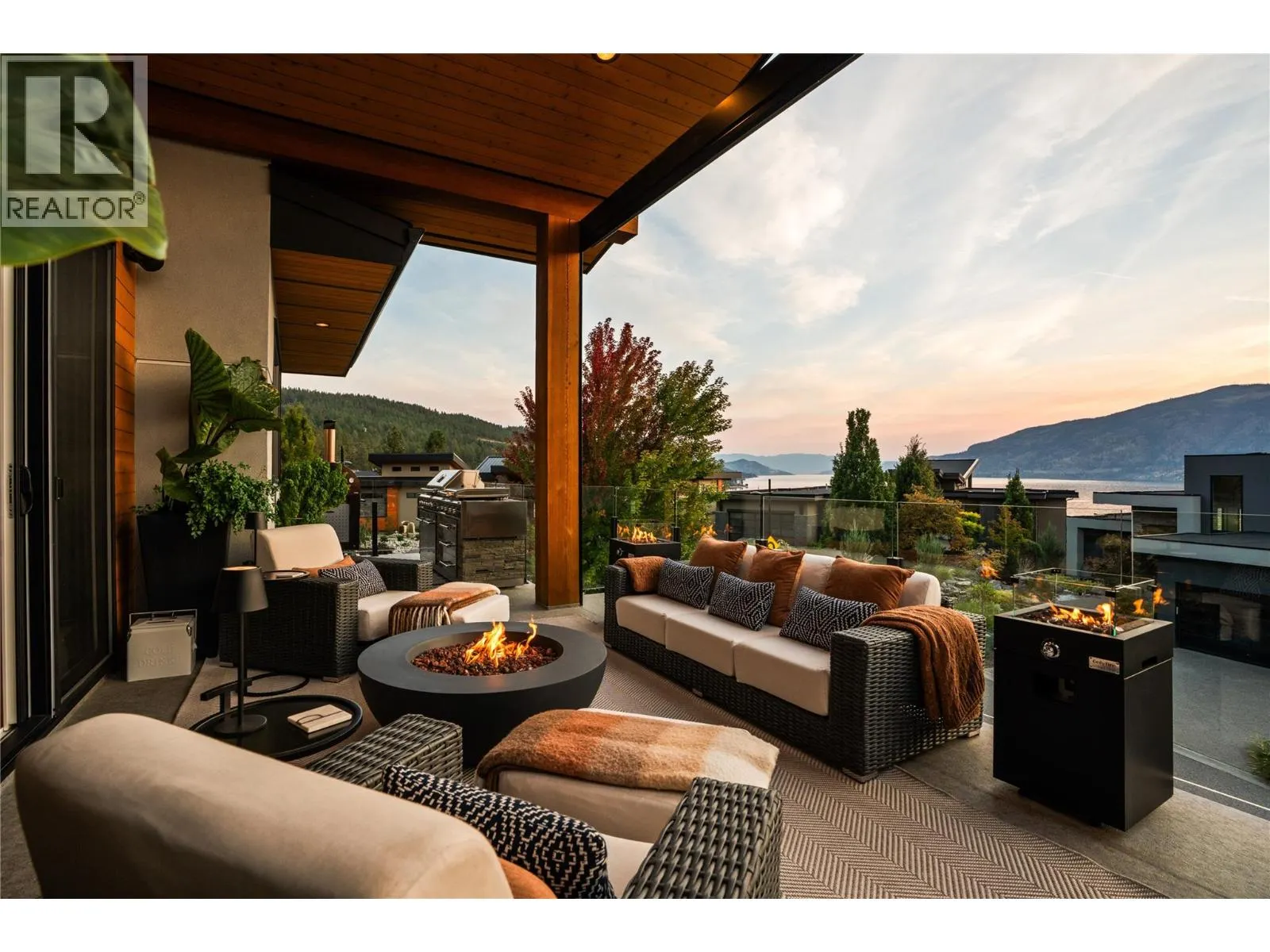 1666 Lakestone Drive