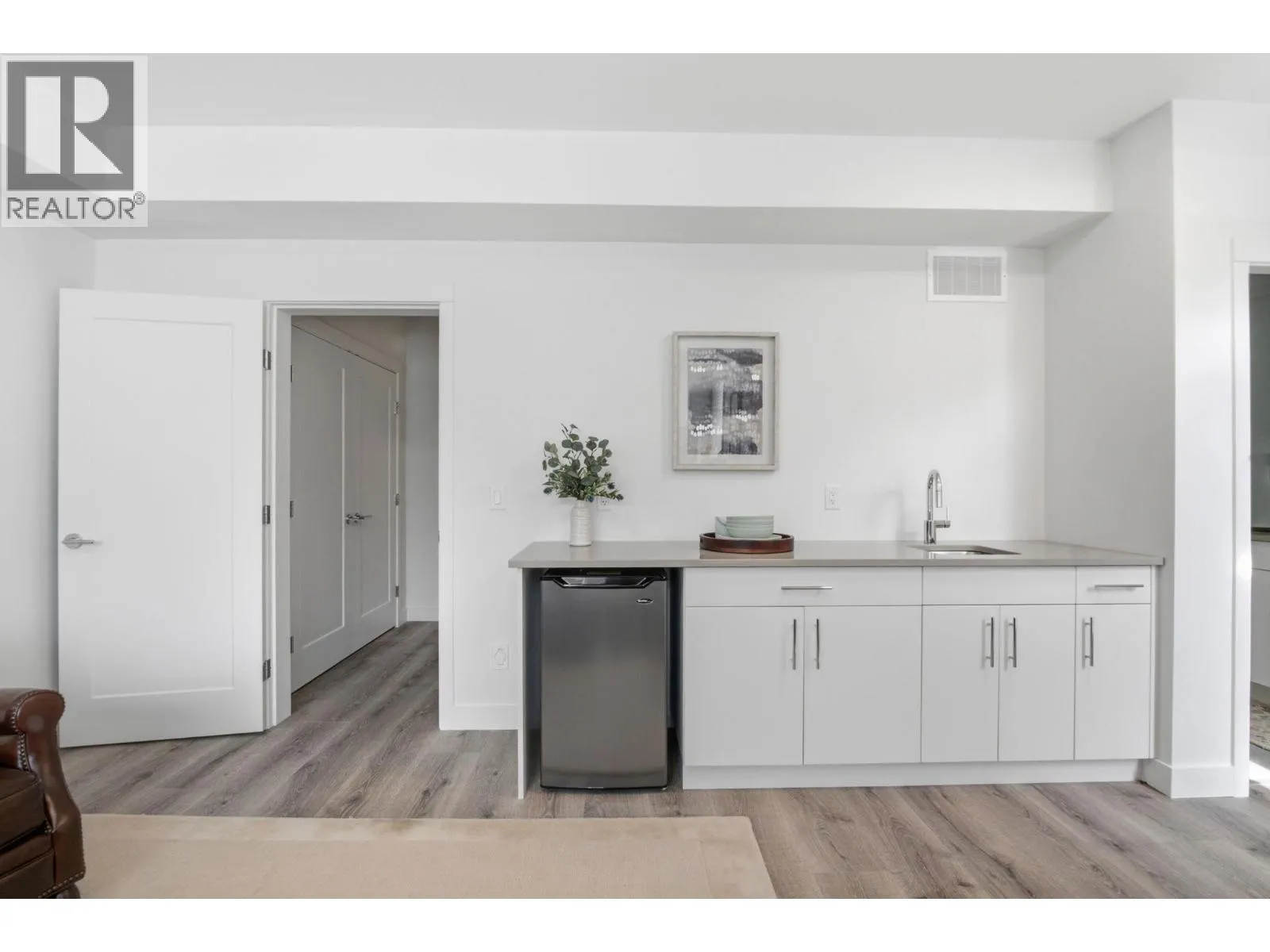 610 Academy Way Unit# 114