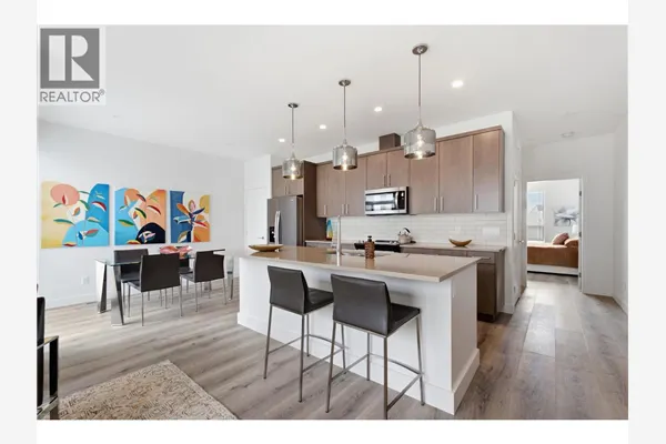 610 Academy Way Unit# 114