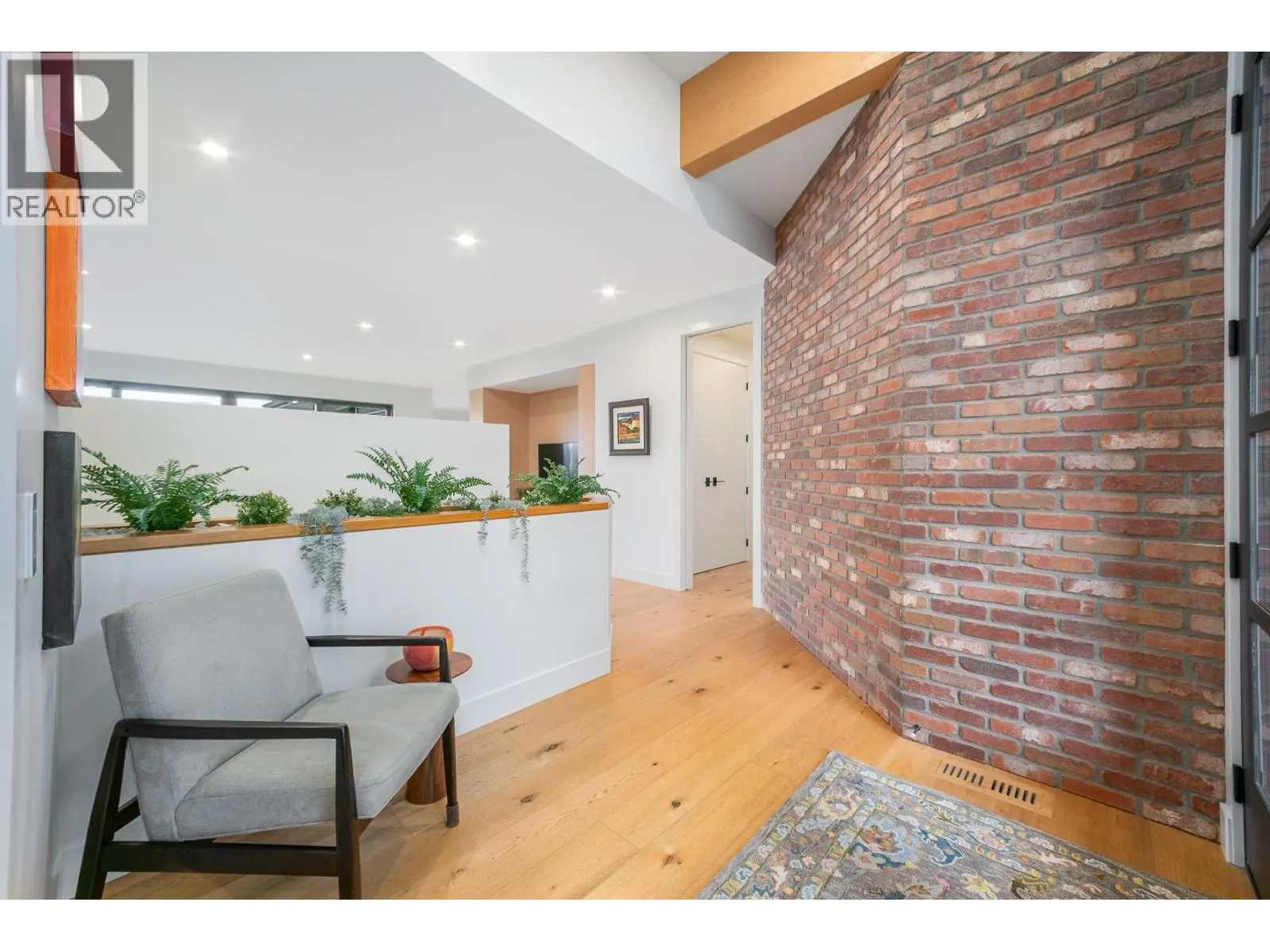 1543 Rocky Point Drive
