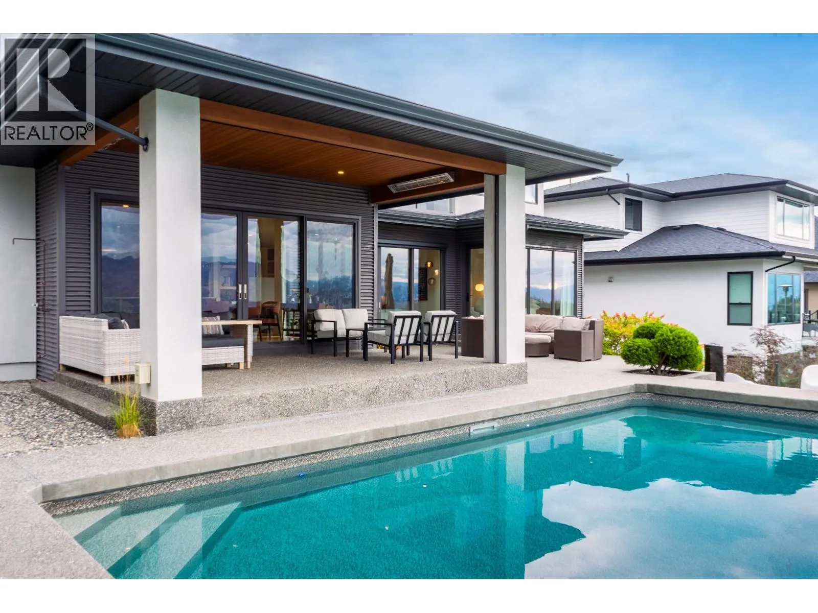 1543 Rocky Point Drive