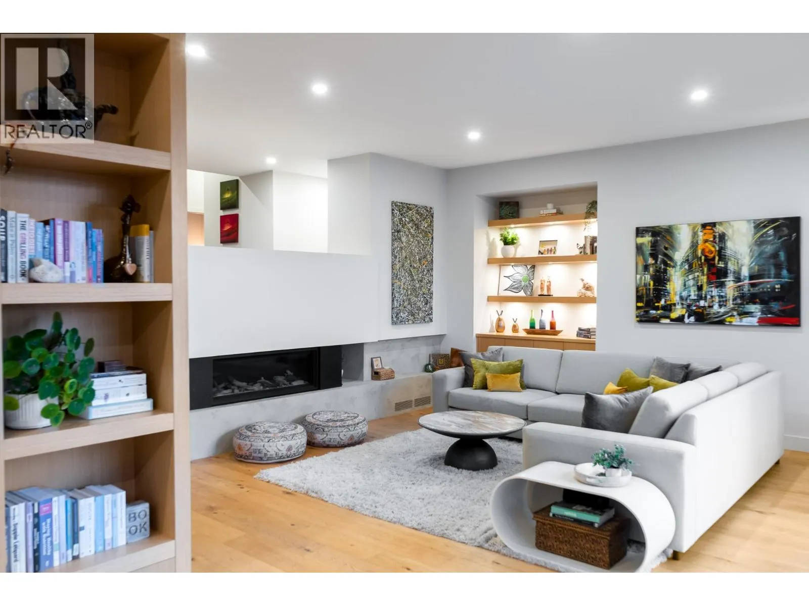1543 Rocky Point Drive