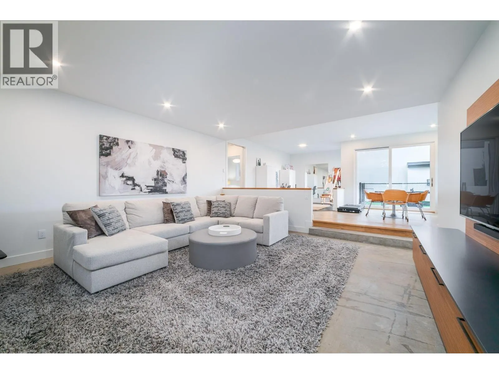 1543 Rocky Point Drive