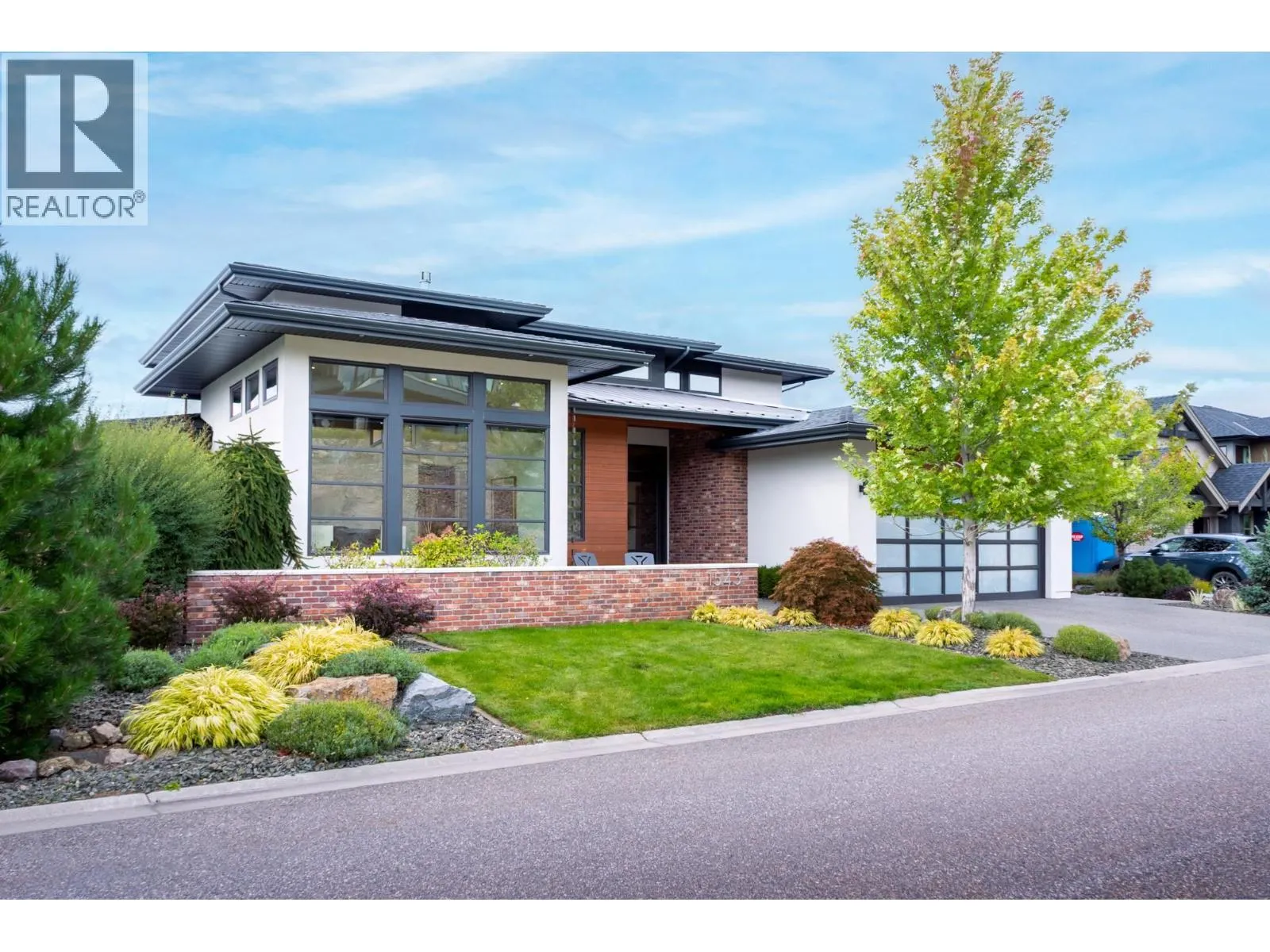 1543 Rocky Point Drive