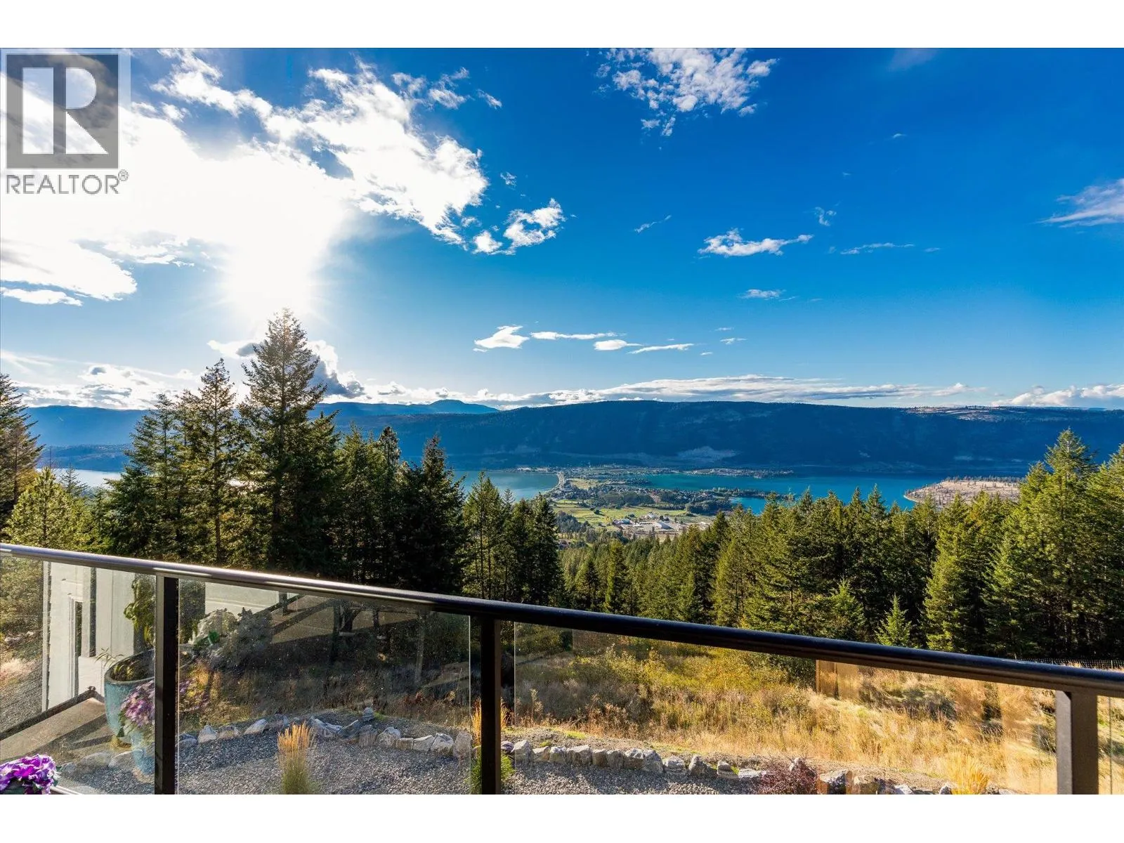 6022 Oyama Lake Road