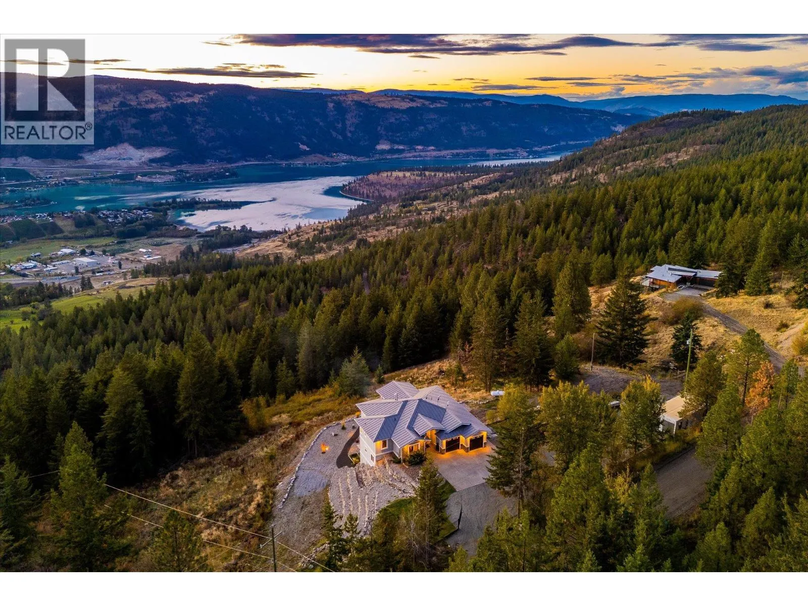 6022 Oyama Lake Road