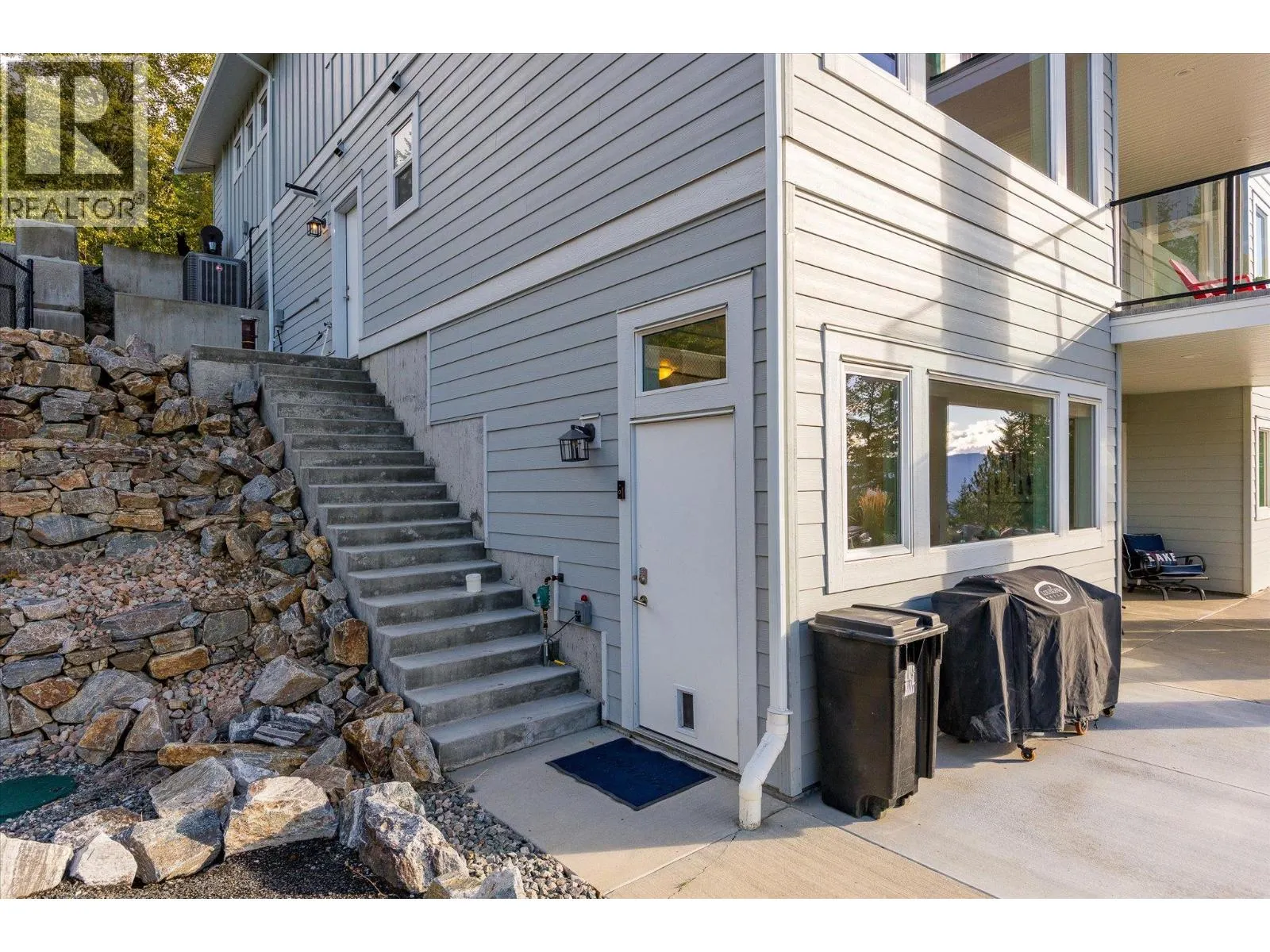 6022 Oyama Lake Road