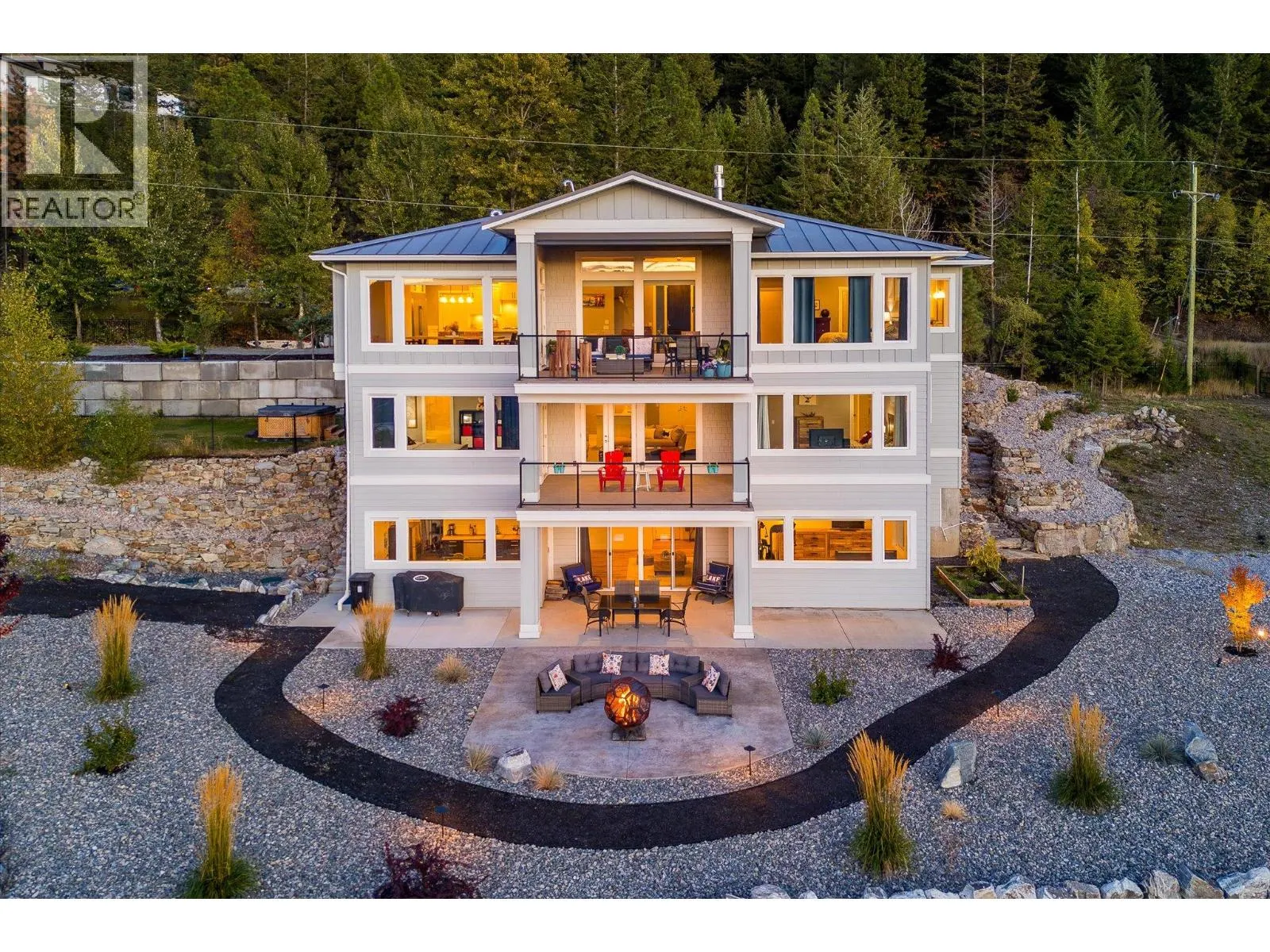 6022 Oyama Lake Road