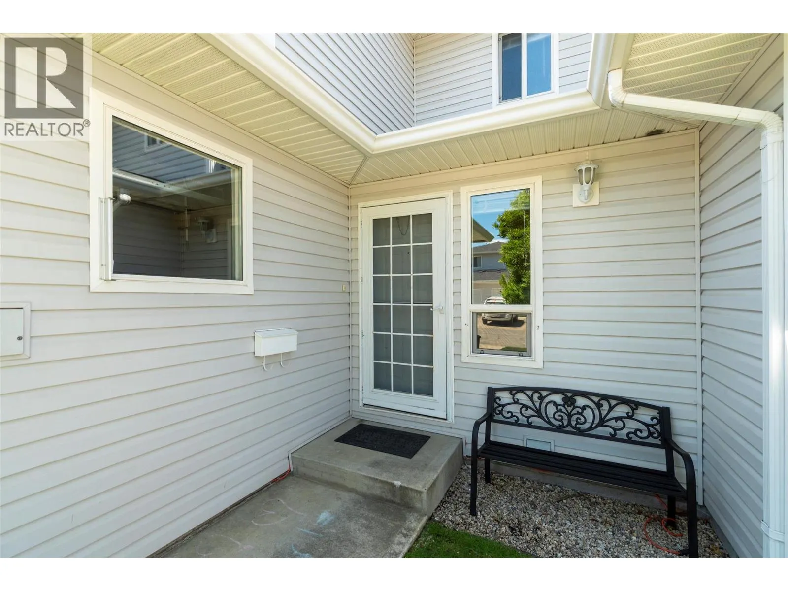 2951 11th Avenue NE Unit# 2