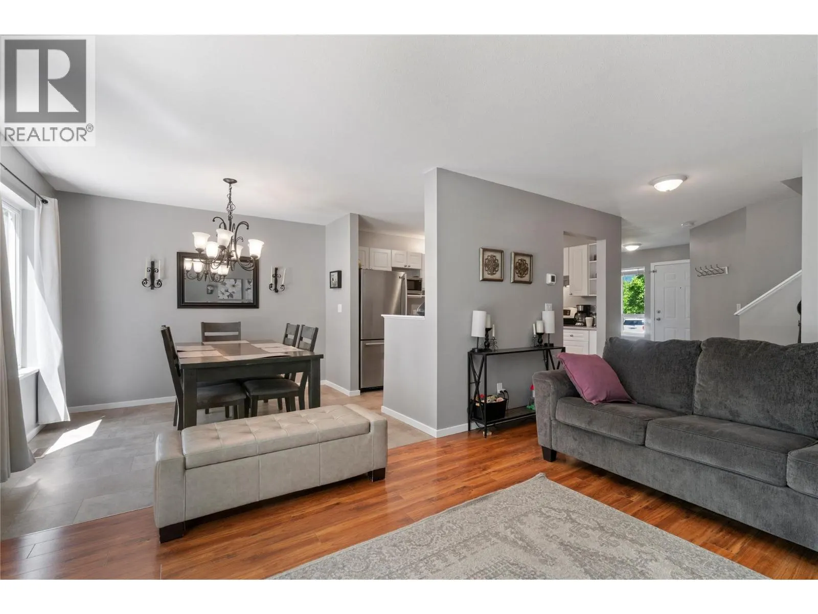 2951 11th Avenue NE Unit# 2