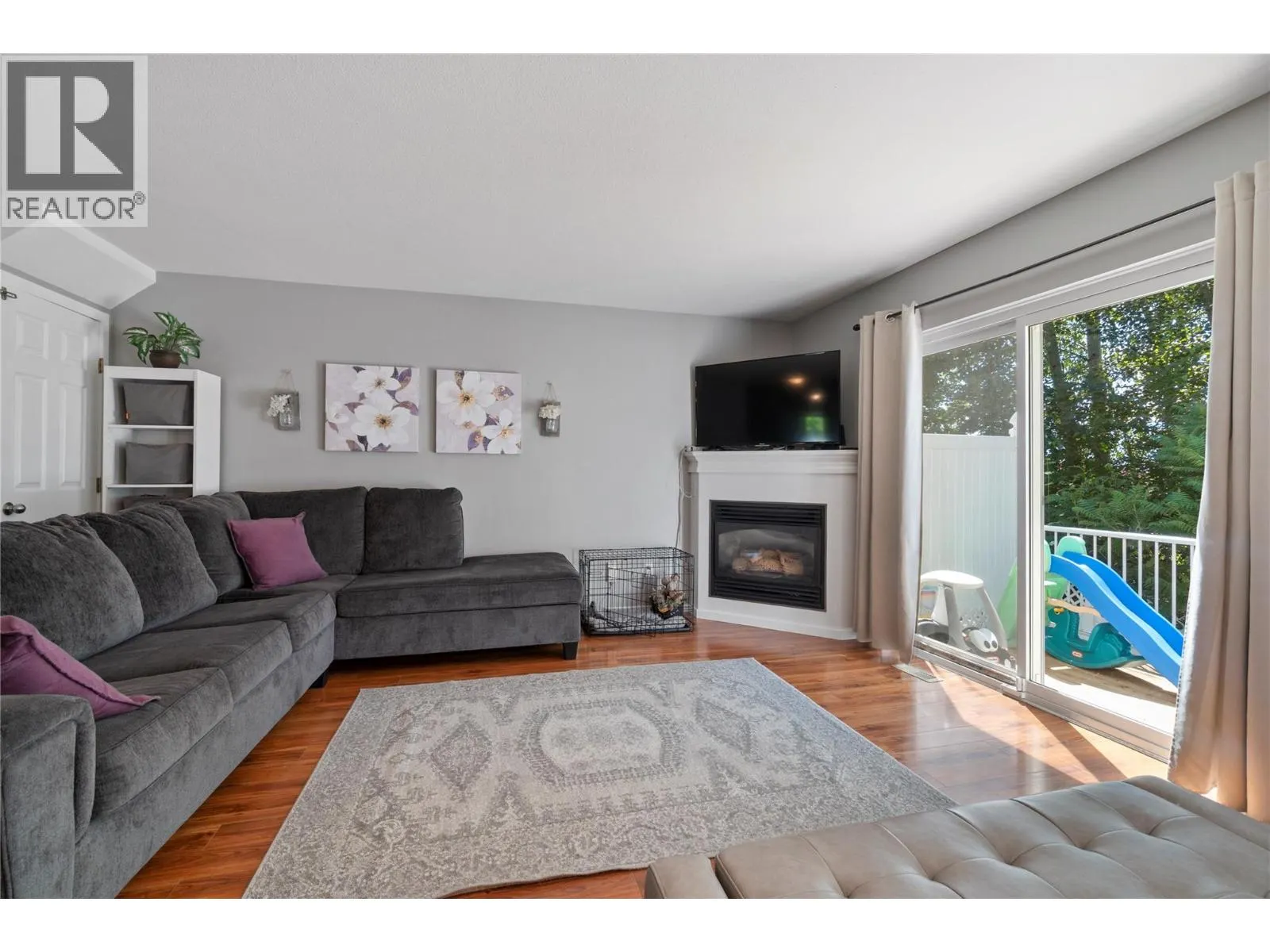 2951 11th Avenue NE Unit# 2