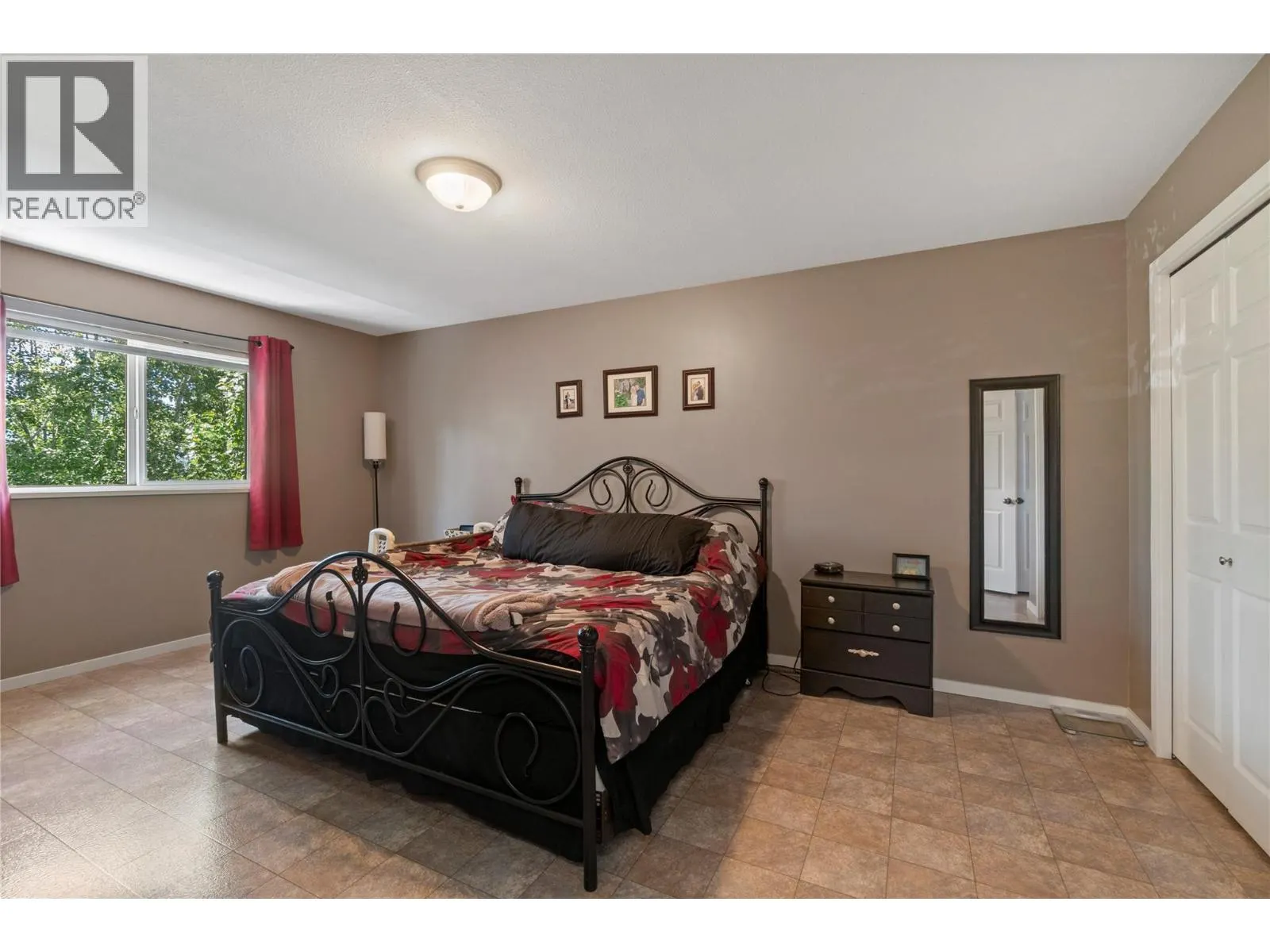 2951 11th Avenue NE Unit# 2