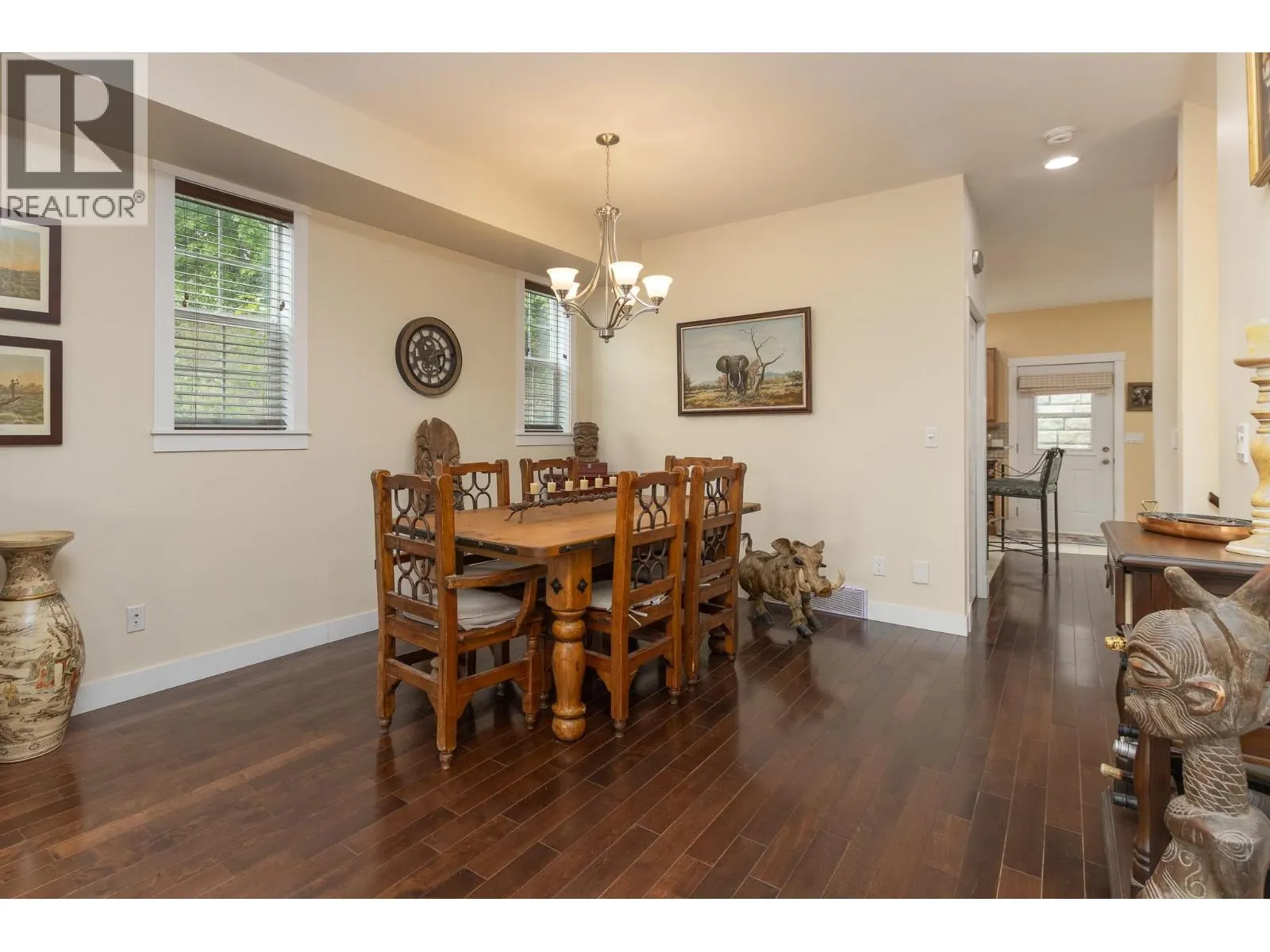 1596 Okanagan Avenue SE Unit# 4