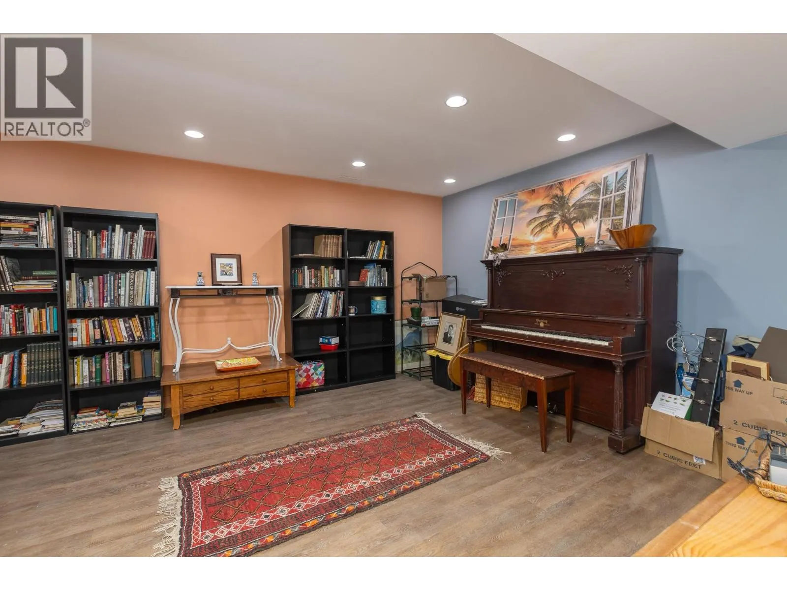 1596 Okanagan Avenue SE Unit# 4