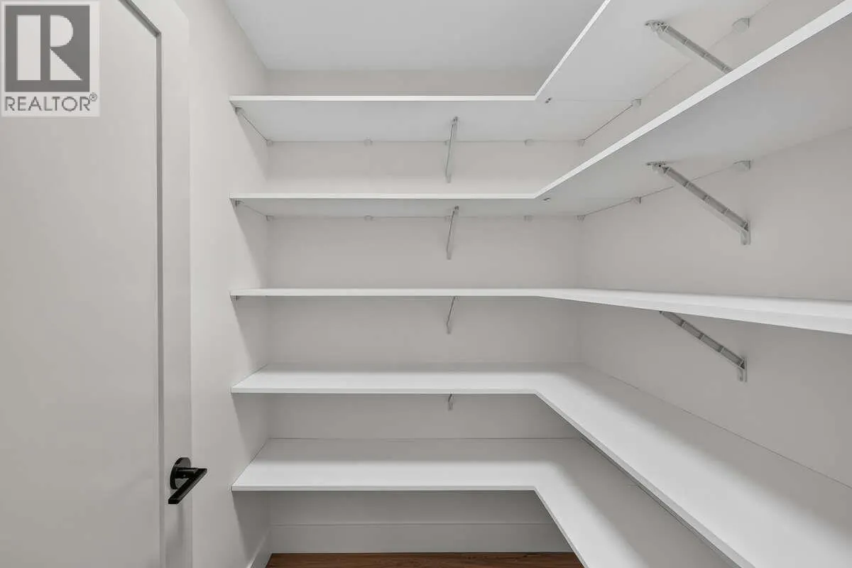 1720 Hidden Hills Drive Unit# 30