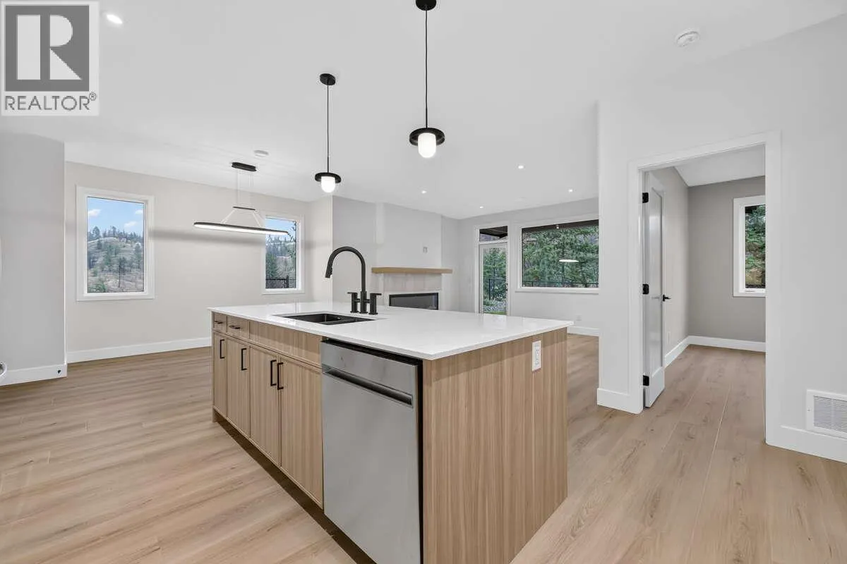 1720 Hidden Hills Drive Unit# 30