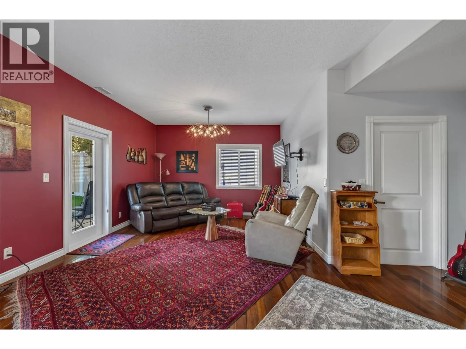 6812 Cabernet Place