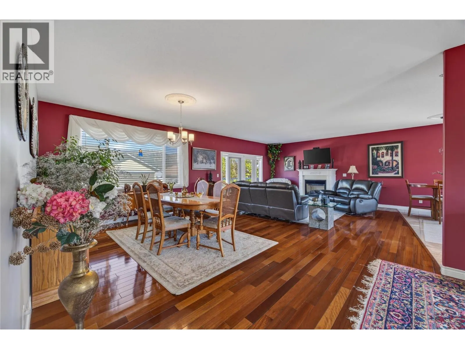 6812 Cabernet Place