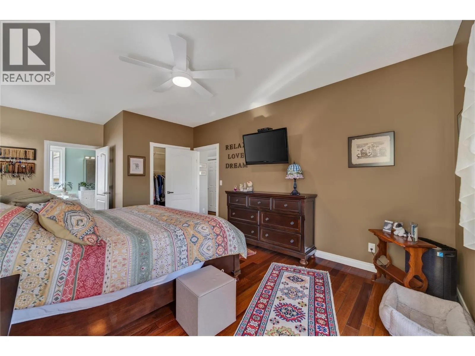 6812 Cabernet Place