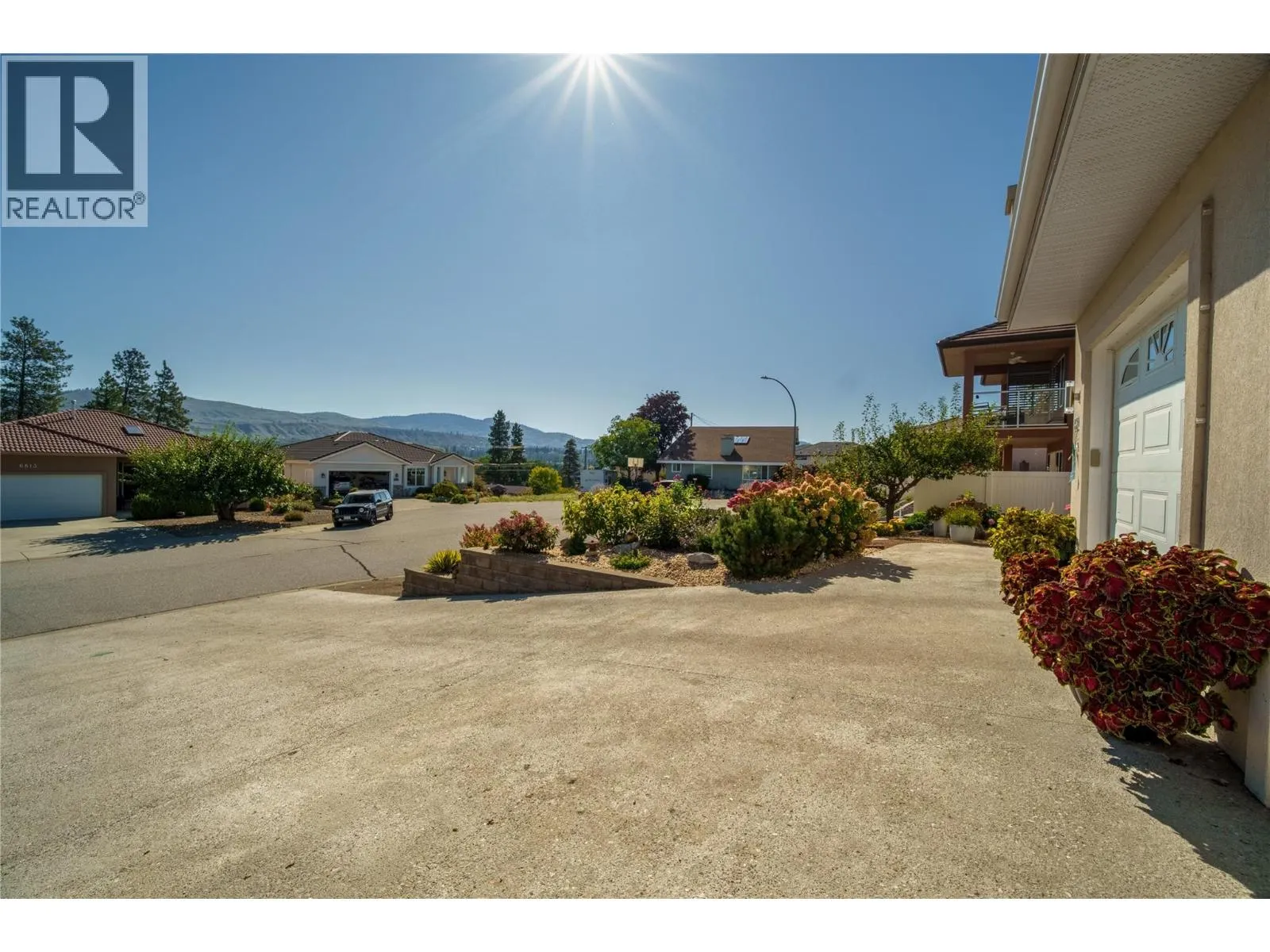 6812 Cabernet Place