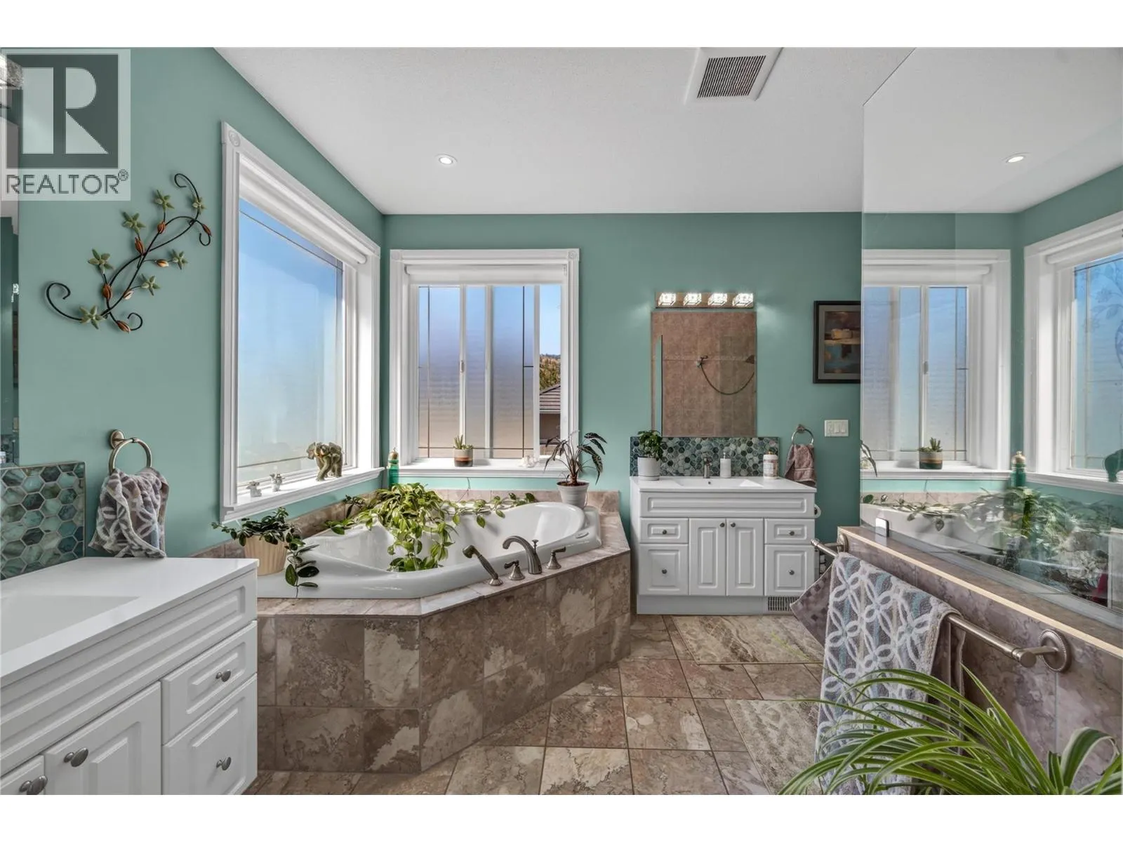 6812 Cabernet Place