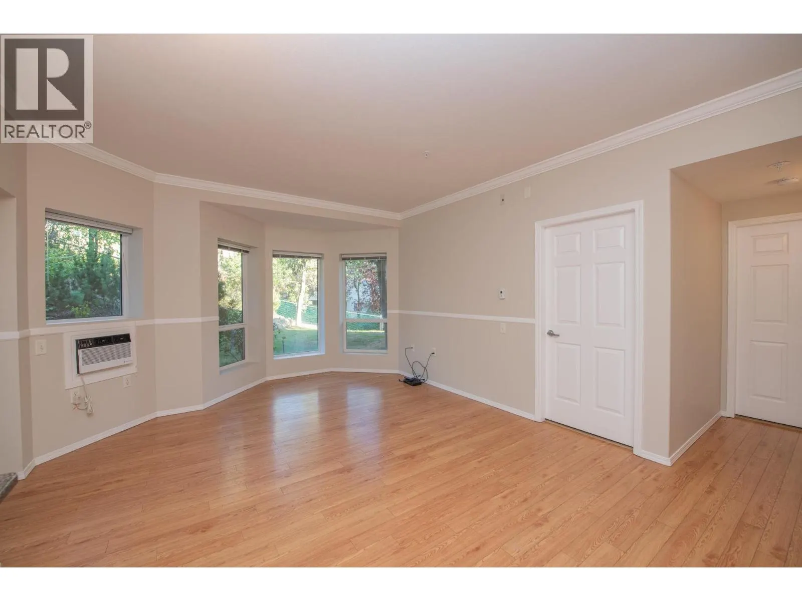 3011 Gateby Place Unit# 215