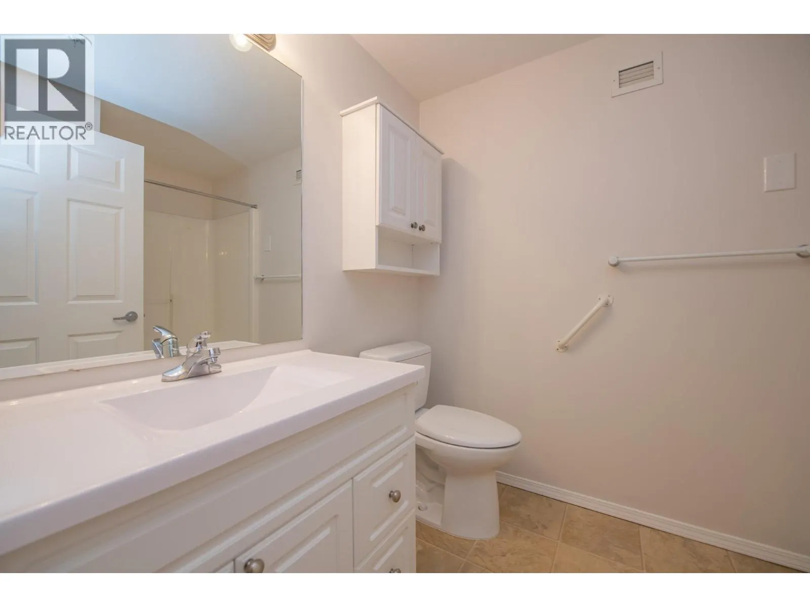 3011 Gateby Place Unit# 215
