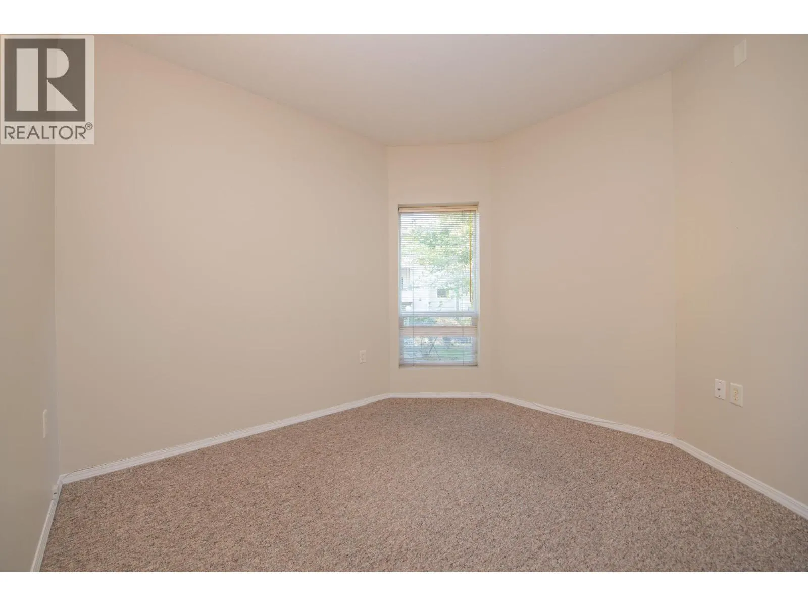 3011 Gateby Place Unit# 215