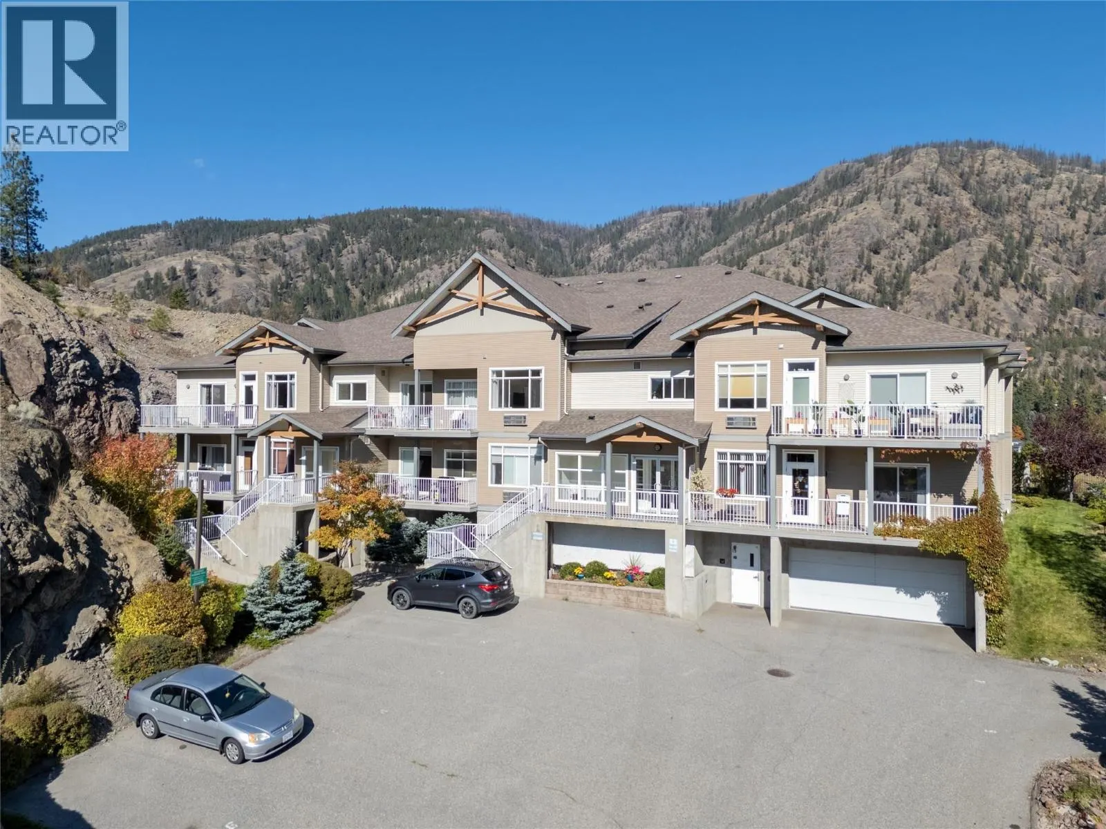 2523 Shannon View Drive Unit# 203