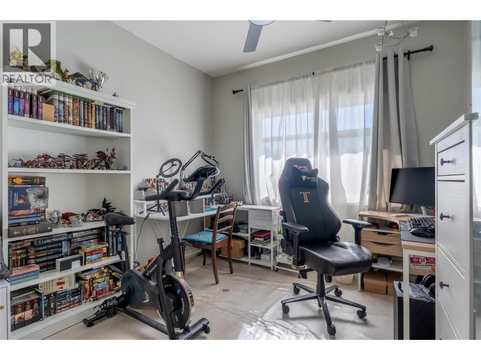 2523 Shannon View Drive Unit# 203