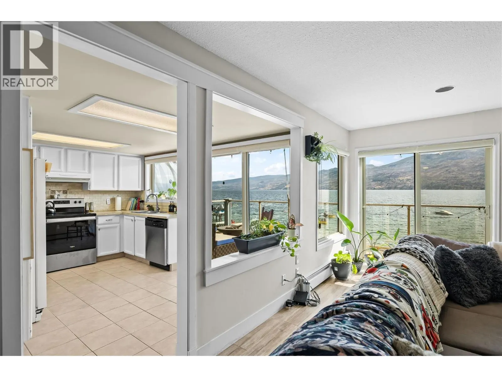 5275 Buchanan Road Unit# 205