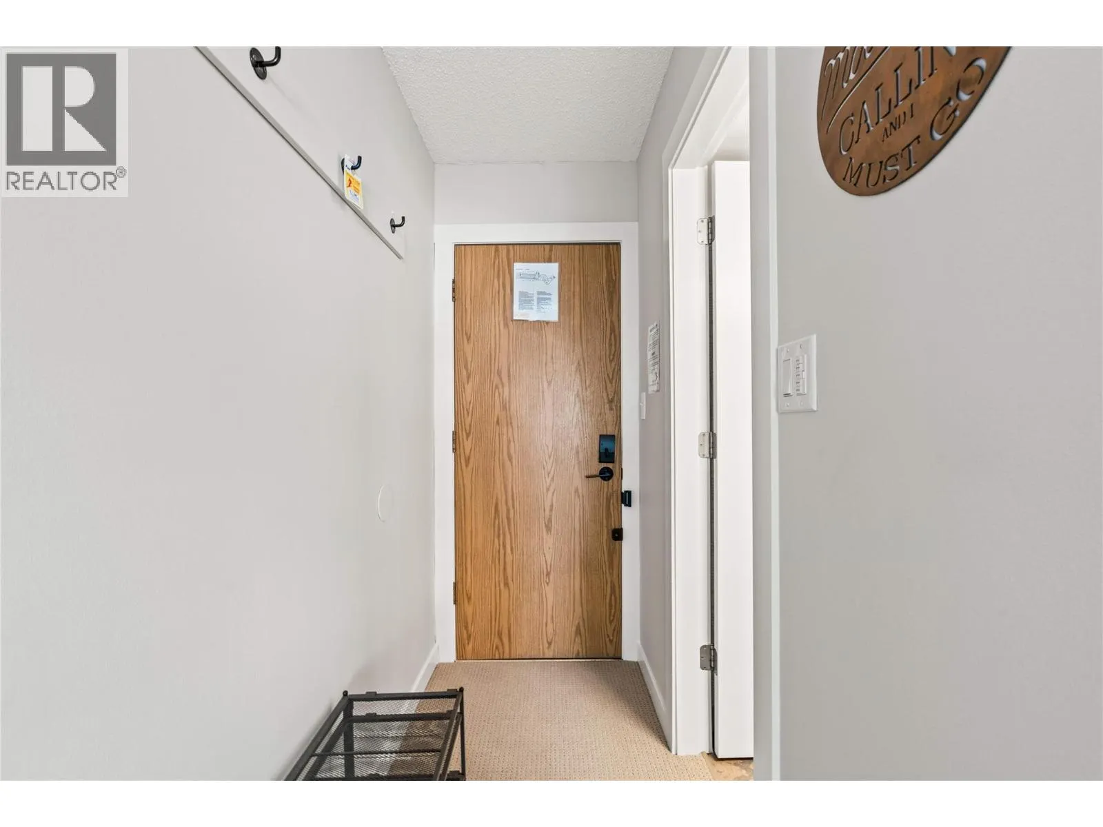 5375 Big White Road Unit# 204
