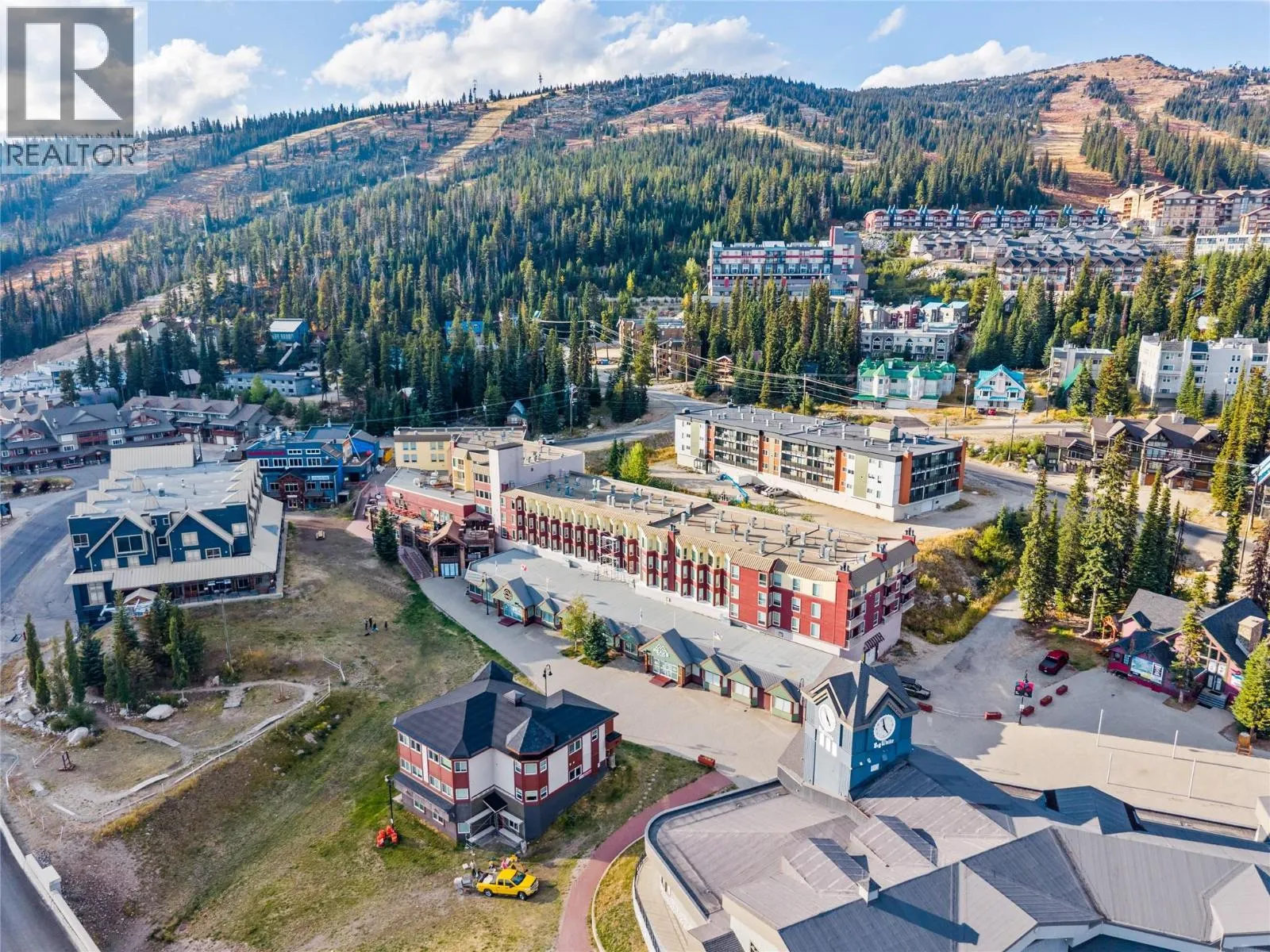 5375 Big White Road Unit# 204