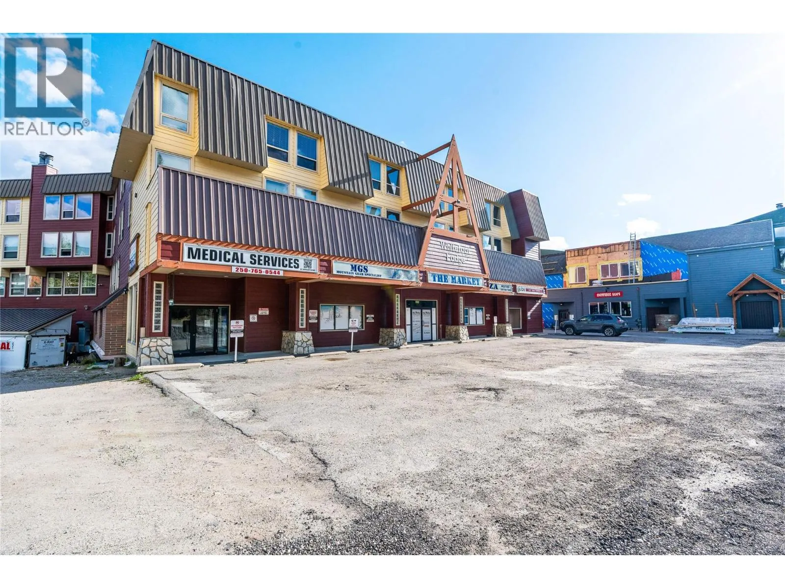 5375 Big White Road Unit# 204