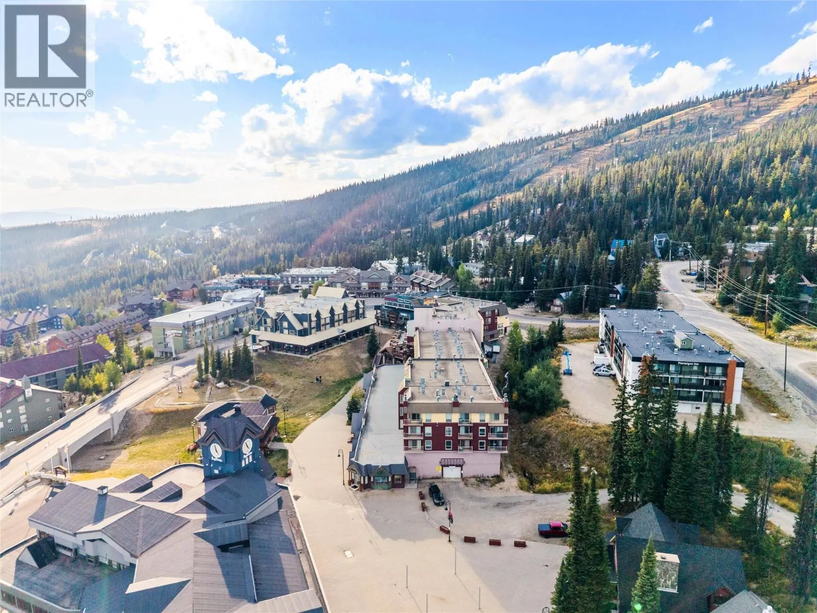 5375 Big White Road Unit# 204