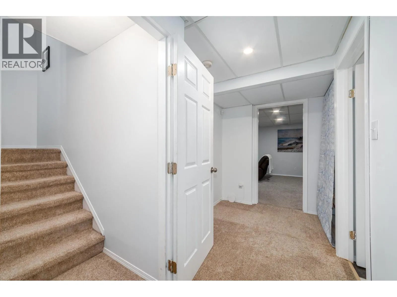 110 Wyndham Crescent