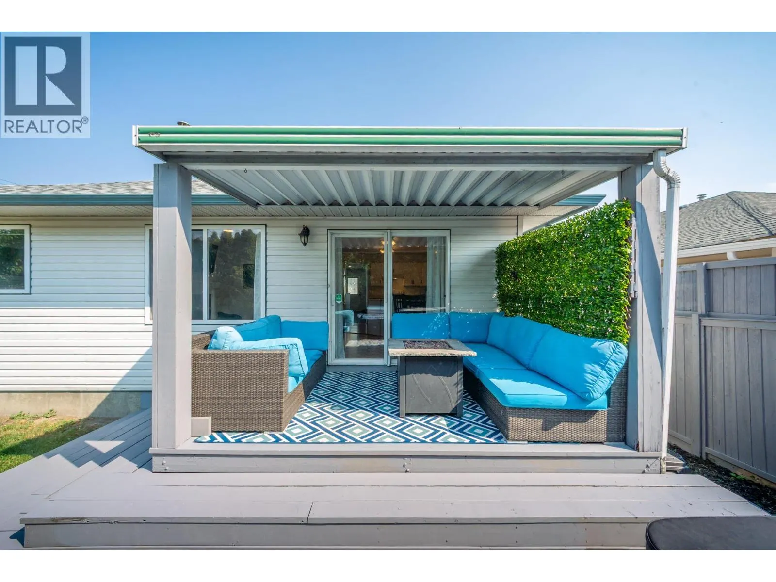 110 Wyndham Crescent