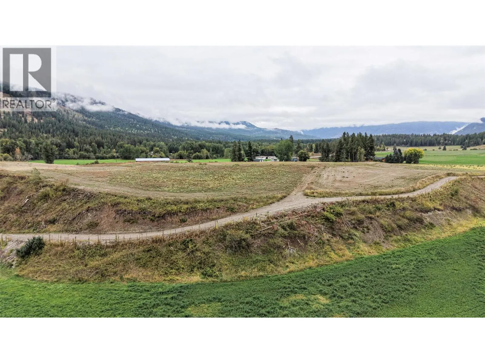 687 Mabel Lake Road