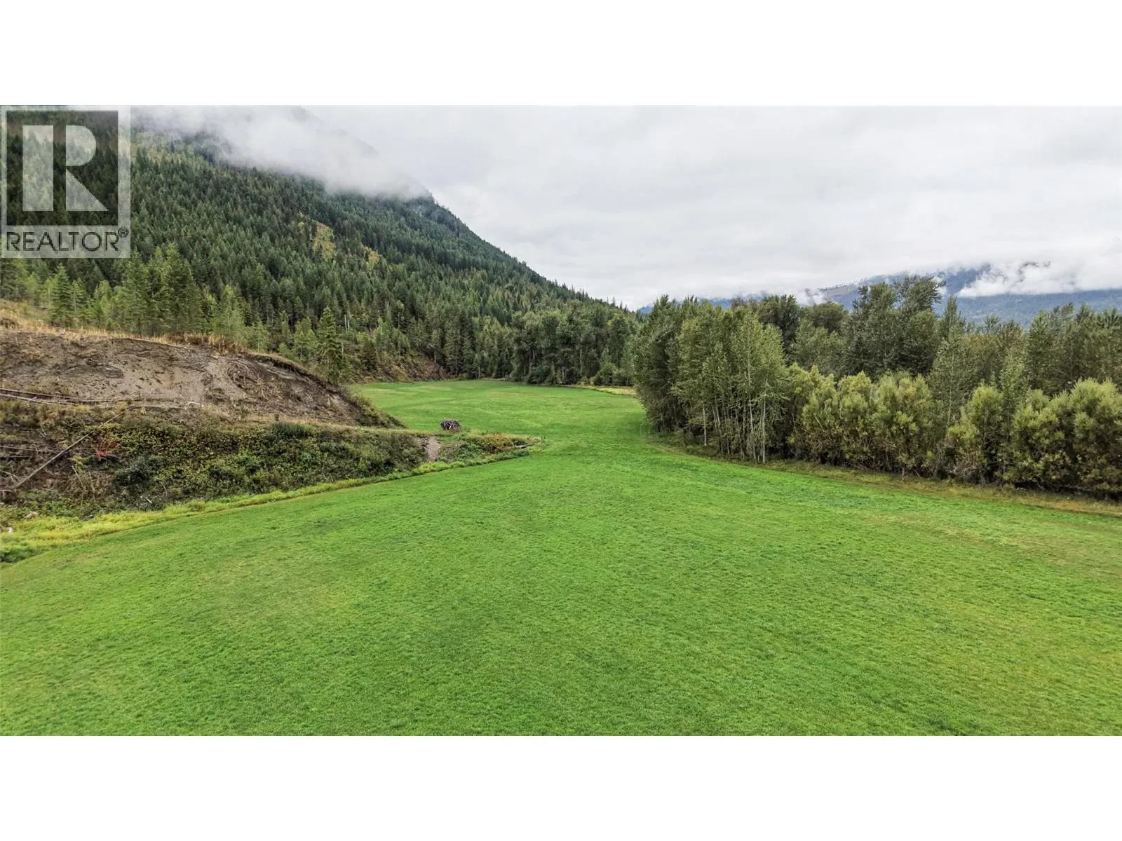 687 Mabel Lake Road