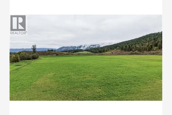 687 Mabel Lake Road