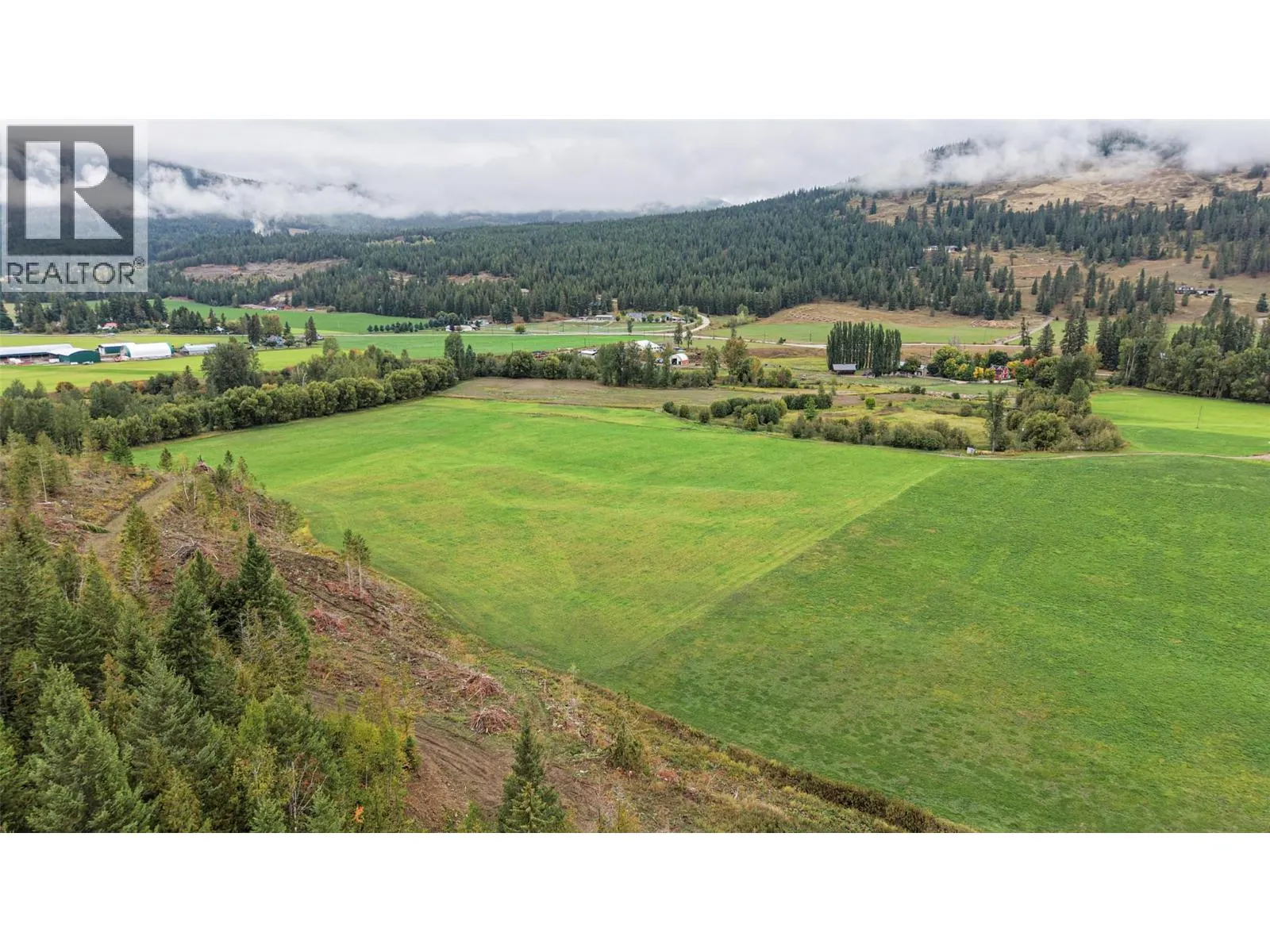 687 Mabel Lake Road